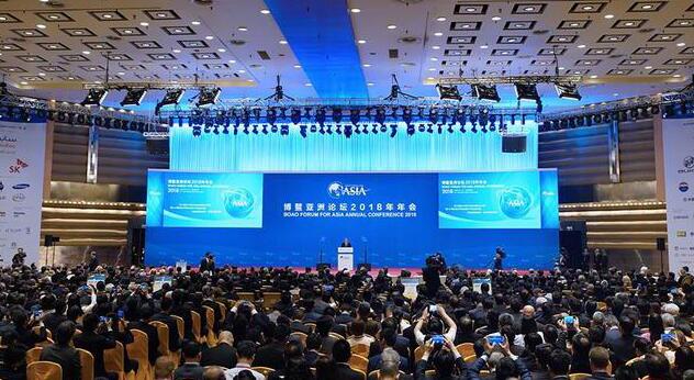 4月10日,国家主席习近平在海南博鳌出席博鳌亚洲论坛2018年年会开幕式并发表题为《开放共创繁荣 创新引领未来》的主旨演讲,演讲中引用的海南民歌歌词,歌名就是《久久不见久久见》。图片来源新华网